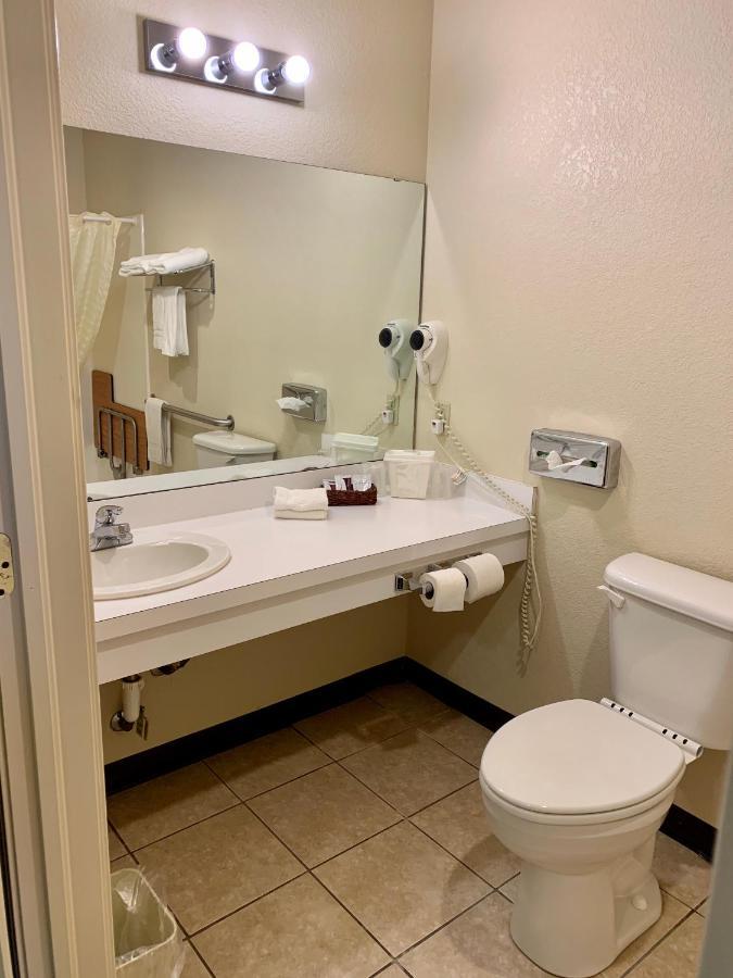 Candlelight Inn & Suites Hwy 69 Near Mcalester Zewnętrze zdjęcie